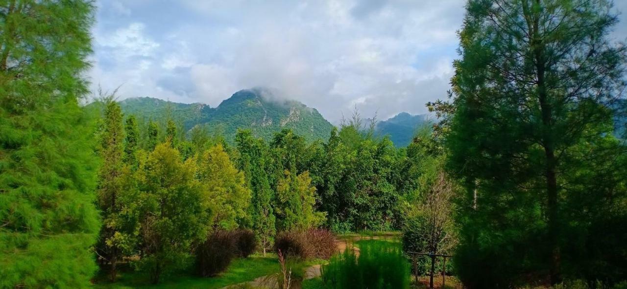The Birder'S Lodge Khao Yai Pakchong Luaran gambar